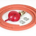 Complete Barbeque Kit with Propane Regulator 2M Gas Hose & Moo Clips